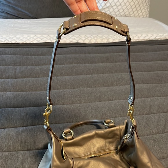 Authentic Coach Ashley Metallic Satchel - Picture 5 of 5